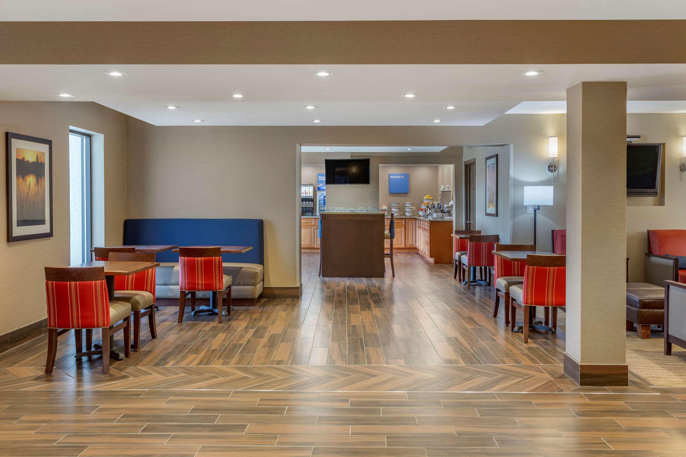 Comfort Inn & Suites Rochelle - Dekalb Dış mekan fotoğraf